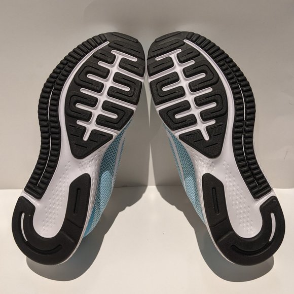 Nike Women’s Runallday Sneakers Running Shoe Light Blue NIB 8.5 - Picture 5 of 8